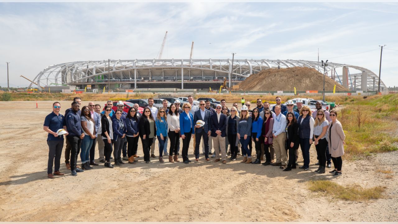 Chargers and Rams Commemorate L.A. Stadium Canopy Shell Topping Out