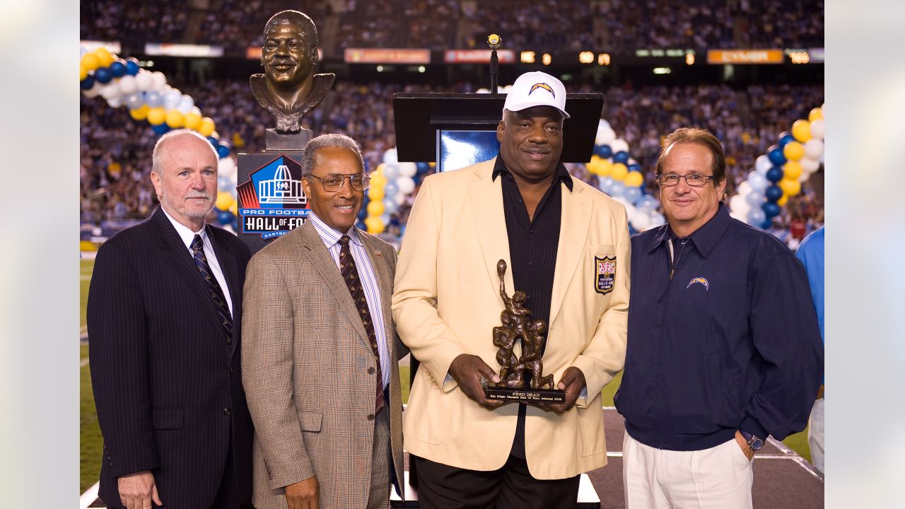 Fred Dean, Hall Of Fame Defensive End, Dies After Contracting COVID-19