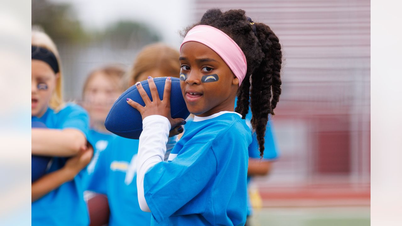 Chargers and Corey Liuget Team Up to Host San Diego Girls Flag Event