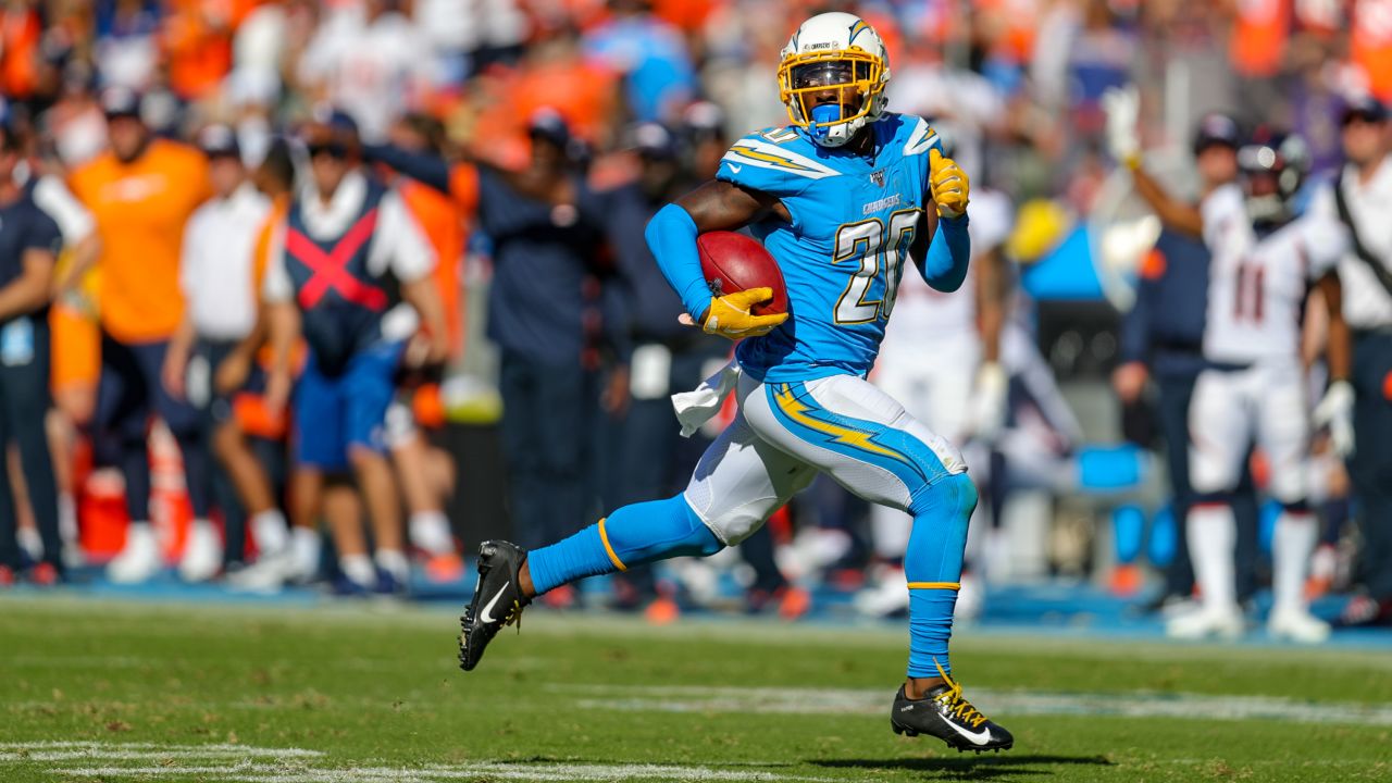 Gordon Returns, L.A. Chargers Fall to Denver Broncos 20-13 at Home – Los  Angeles Sentinel