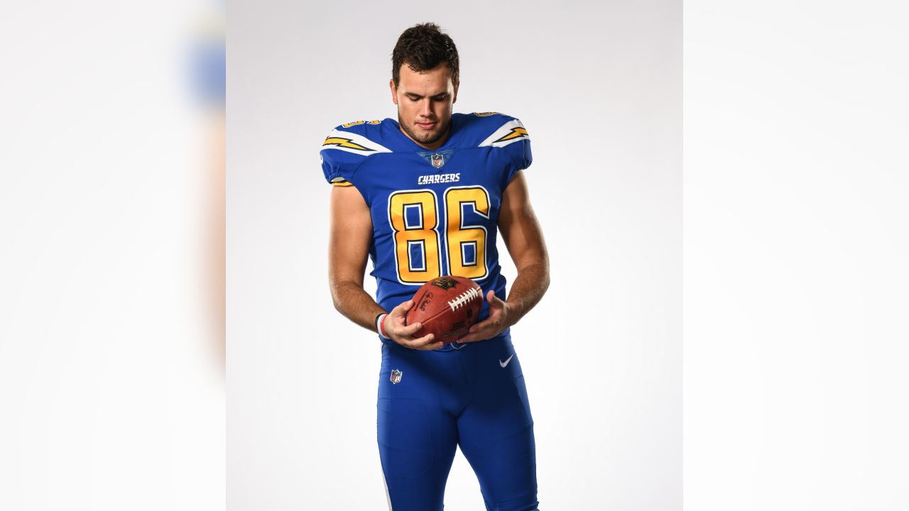 Chargers to Wear Royal Blue Jerseys against Browns