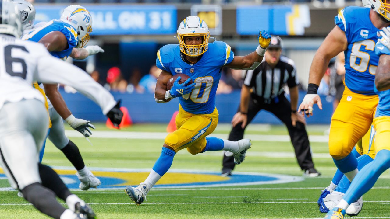 Chargers News: Austin Ekeler cracks ESPN's top-10 running back rankings -  Bolts From The Blue