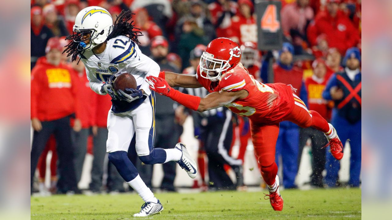 Patriots Rout Chargers, 41-28 In Electric Performance, Face Chiefs