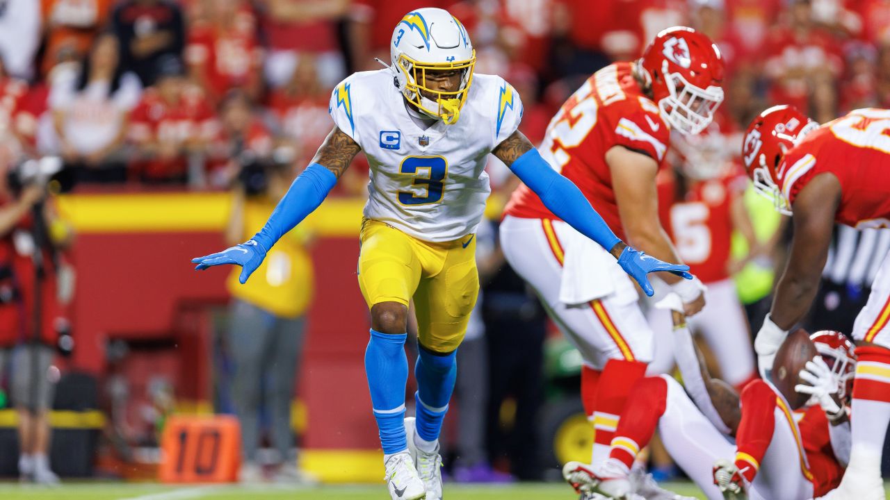 Chargers S Derwin James named PFF's Defensive Rookie of the Year, NFL  News, Rankings and Statistics