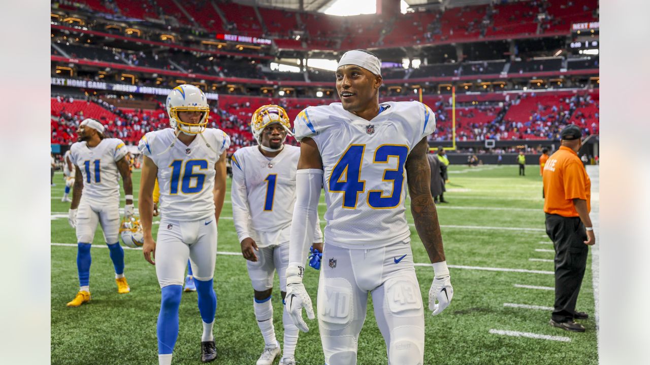 Chargers' DeAndre Carter, Joshua Palmer find role model in Keenan Allen –  Orange County Register