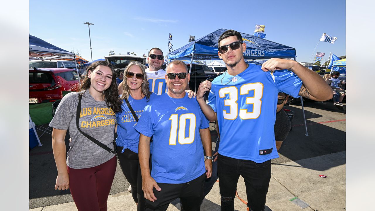 Photos: Monday Night Football with the Bolt Fam