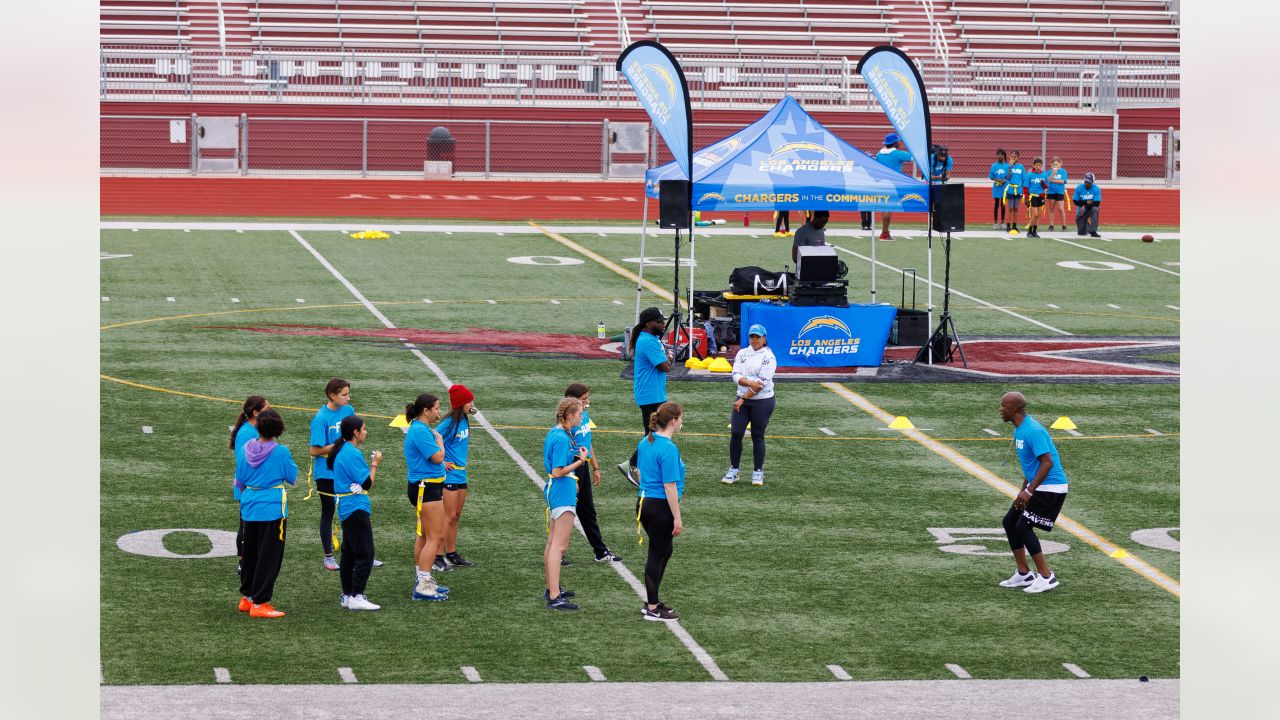 Chargers and Corey Liuget Team Up to Host San Diego Girls Flag Event