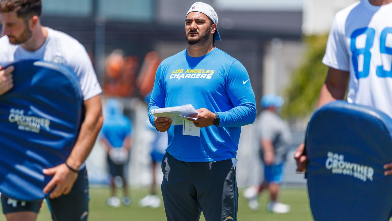 Chargers Coaches Roster  Los Angeles Chargers 