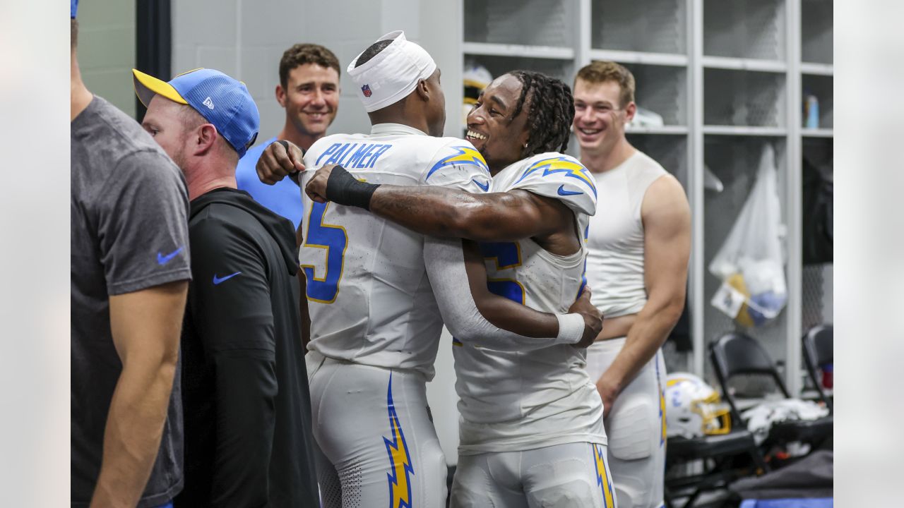 Beleaguered Chargers defense delivers, shuts down Vikings late to win  battle between winless contenders - The Boston Globe