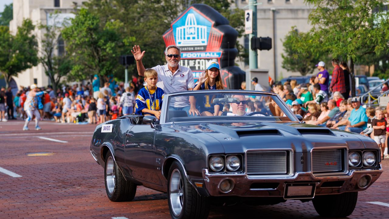 Pro Football Hall of Fame Enshrinement Festival Canton Repository Grand  Parade