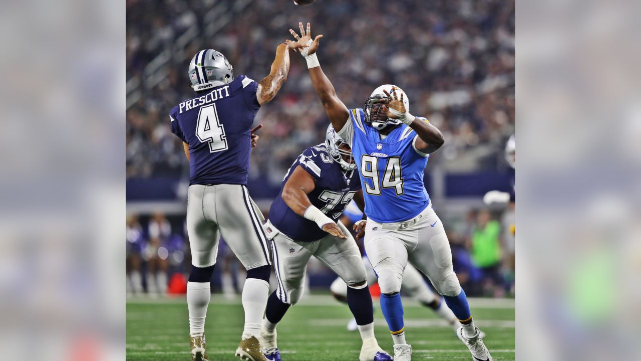 TBT: Los Angeles Chargers carve up Cowboys 28-6 on Thanksgiving Day