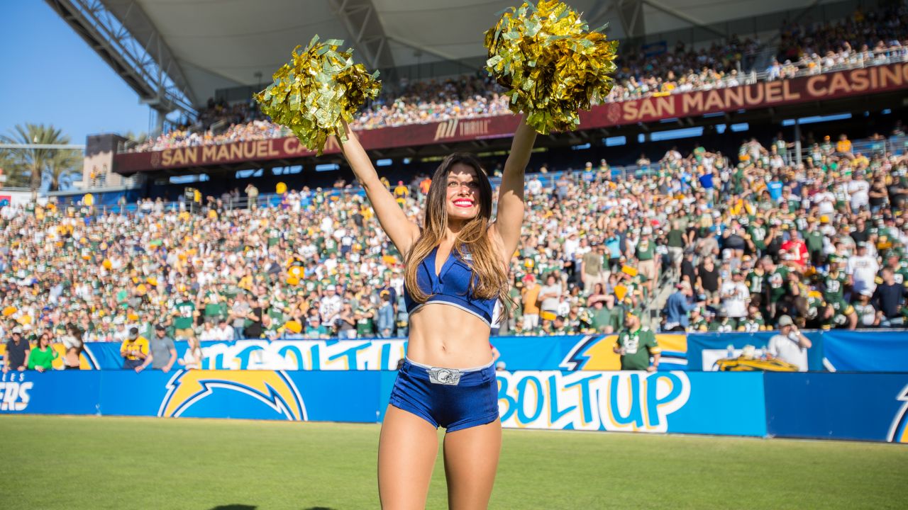 Photos: Charger Girls Perform on Salute to Service Weekend