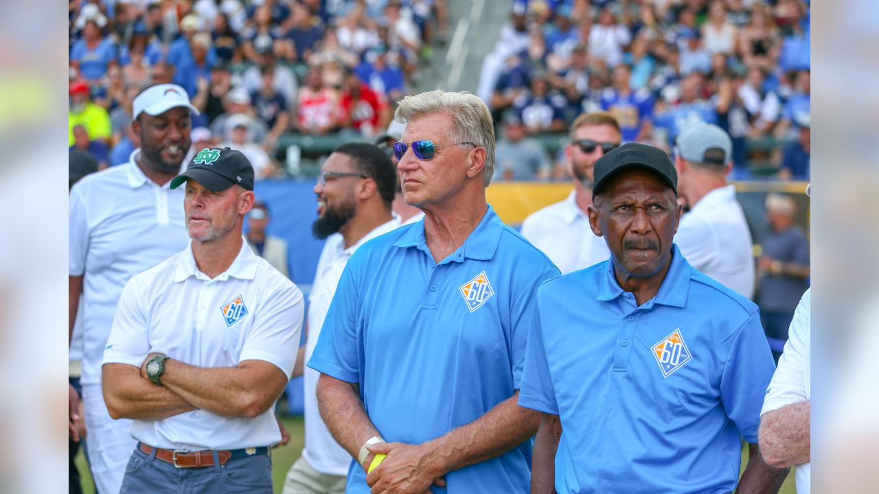 Chargers Celebrate Alumni During Legends Weekend