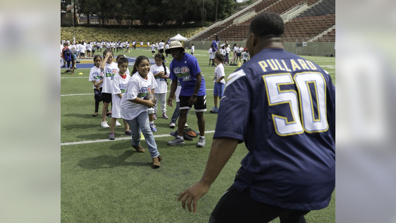 Anthony Muñoz brings NFL Play 60 Character Camp to Super Bowl 53