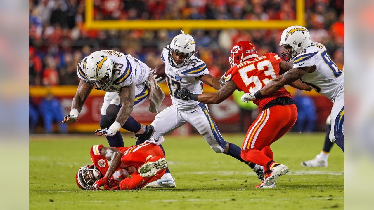 Chiefs rally past Chargers 27-24 in early AFC West showdown – KGET 17