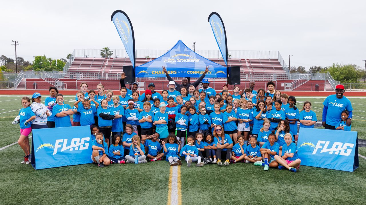 Chargers & LA Bowl Host Girls' Flag Football Event at SoFi Stadium