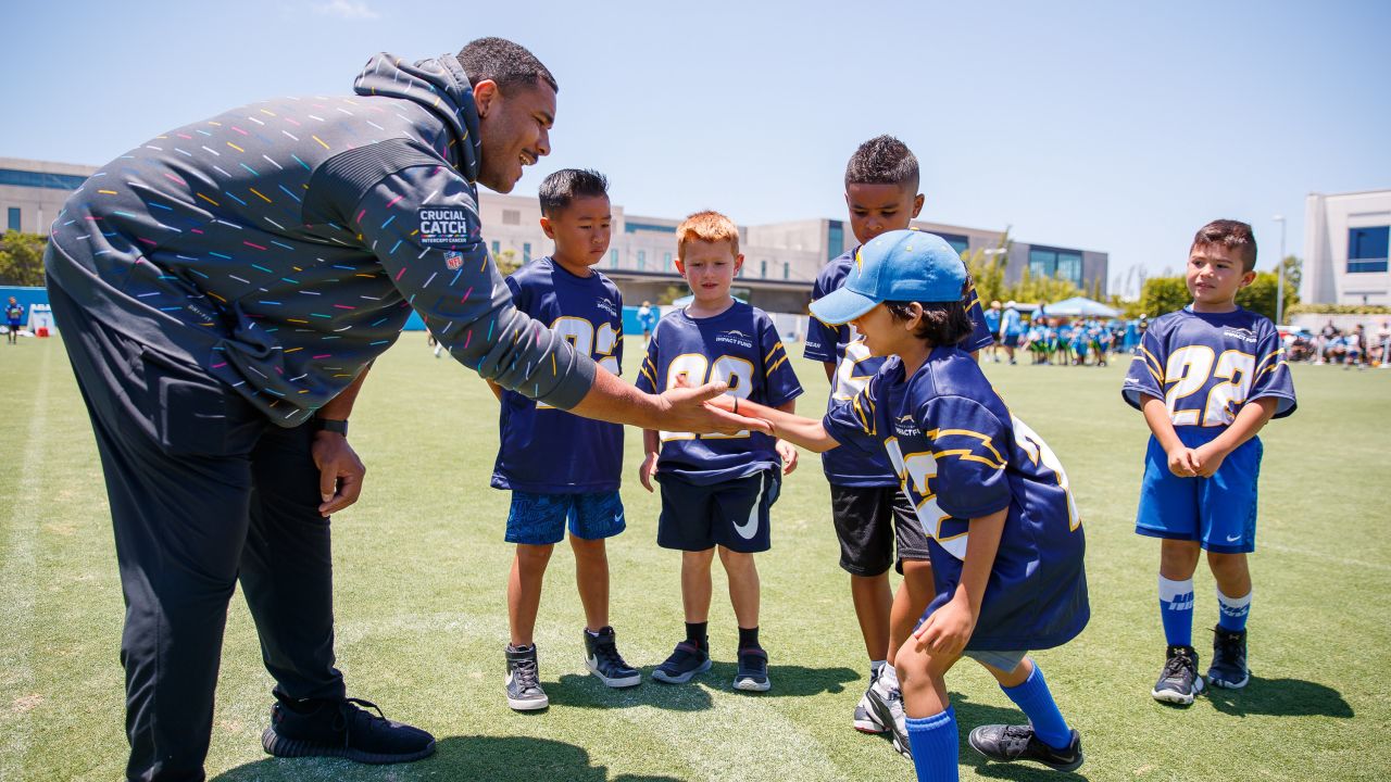 Chargers and SDUSD Host Skills Camp to Kick Off Inaugural Middle School Flag  League