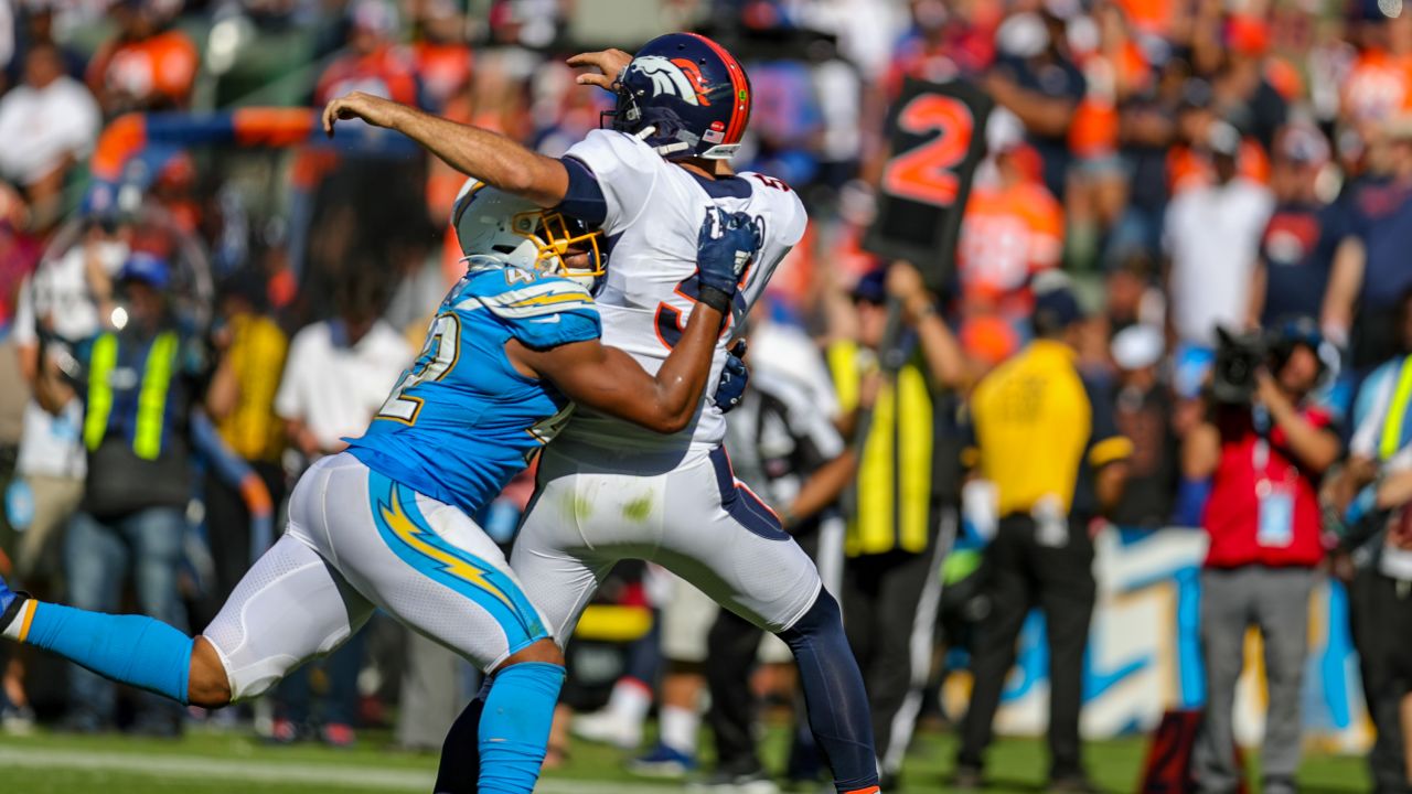 Denver Broncos vs. Los Angeles Chargers. Fans support on NFL Game.  Silhouette of supporters, big screen with two rivals in background Stock  Photo - Alamy