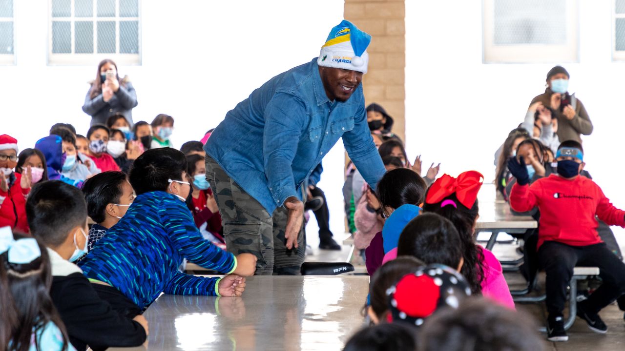 LaDainian Tomlinson And Antonio Gates Gift Bikes To Over 150 Kids