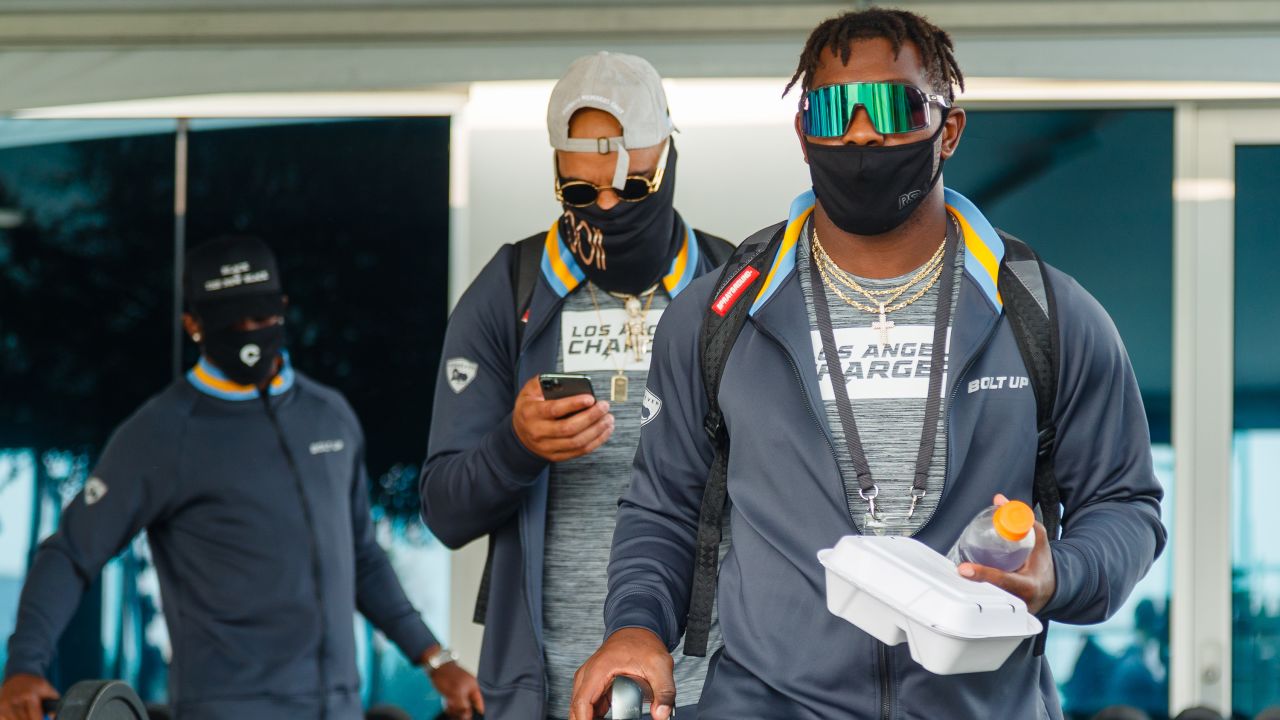 Los Angeles Chargers rookie linebacker Kenneth Murray is 'poised' and ready  for his NFL debut Sunday against the Cincinnati Bengals.