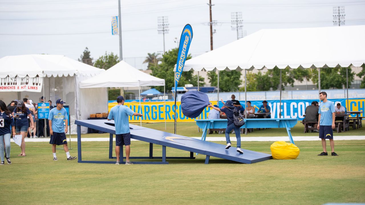 Photos Chargers 19 Training Camp Experience