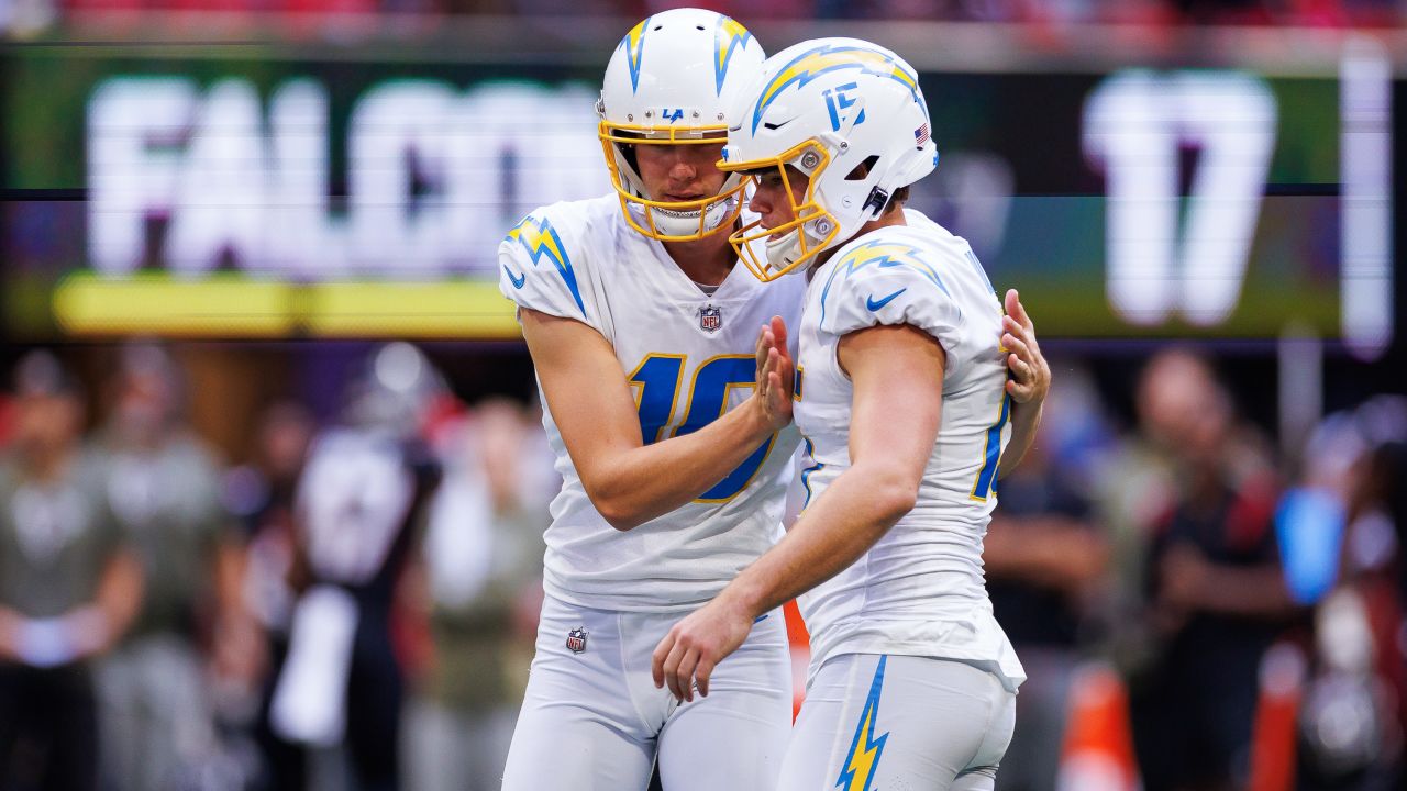 Chargers-Vikings game puts Staley-O'Connell friendship on hold with both  teams at 0-2, Sports News