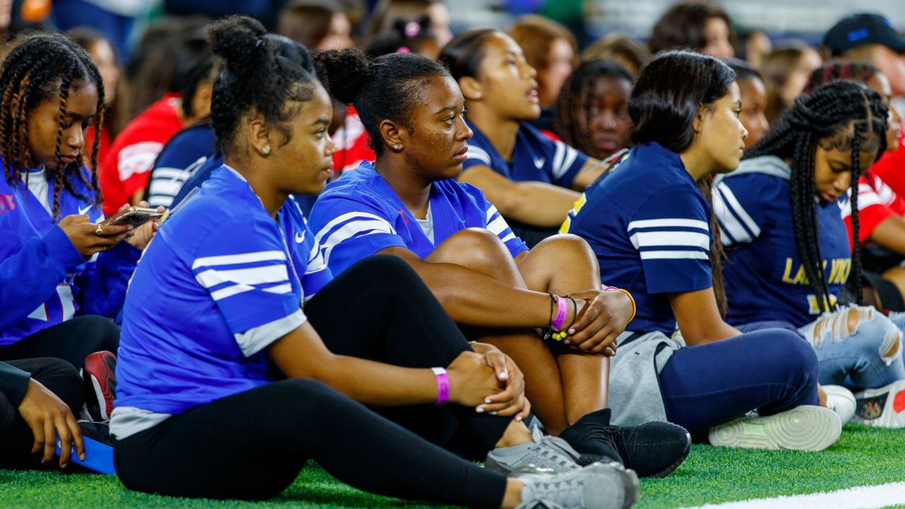 Rams and Chargers Unveil Jerseys for Girls Flag Football League – Los  Angeles Sentinel