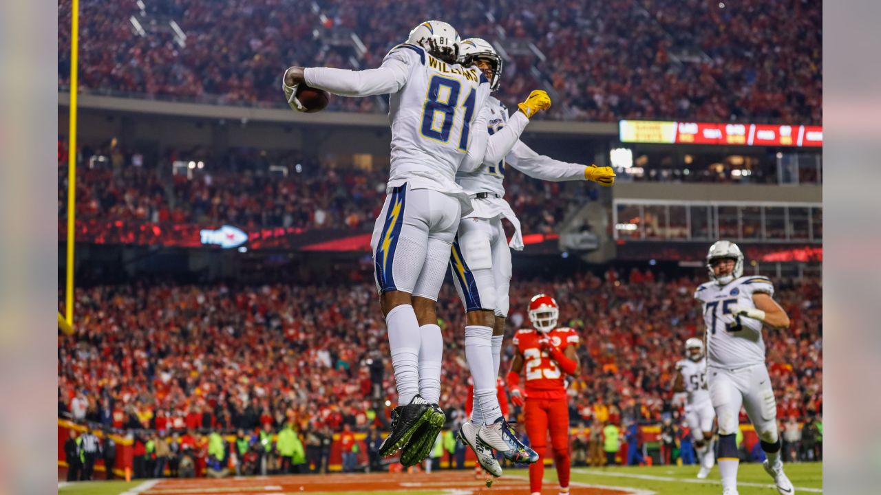 Mike Williams Makes Rare Chargers History Following Huge Game