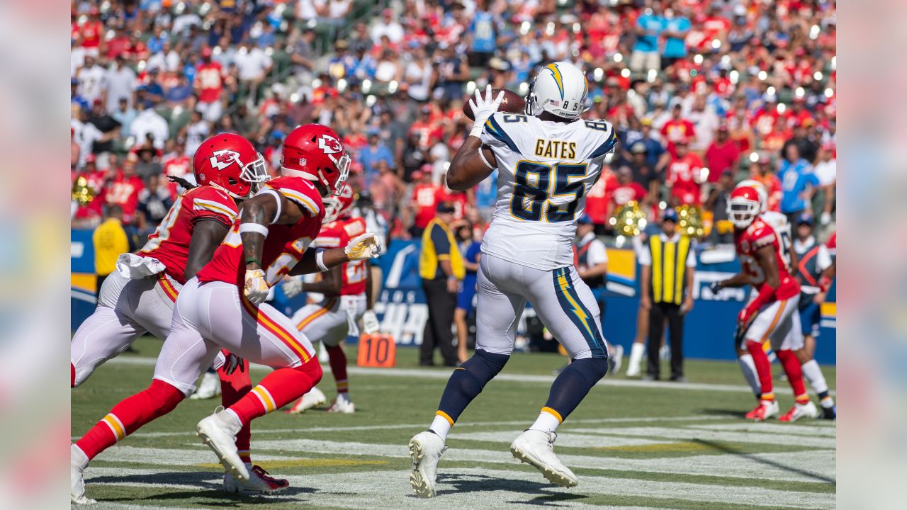 Carson, CA. 30th Sep, 2018. Los Angeles Chargers wide receiver Keenan Allen  (13) reaching for a first down during the NFL San Francisco 49ers vs Los  Angeles Chargers at the Stubhub Center