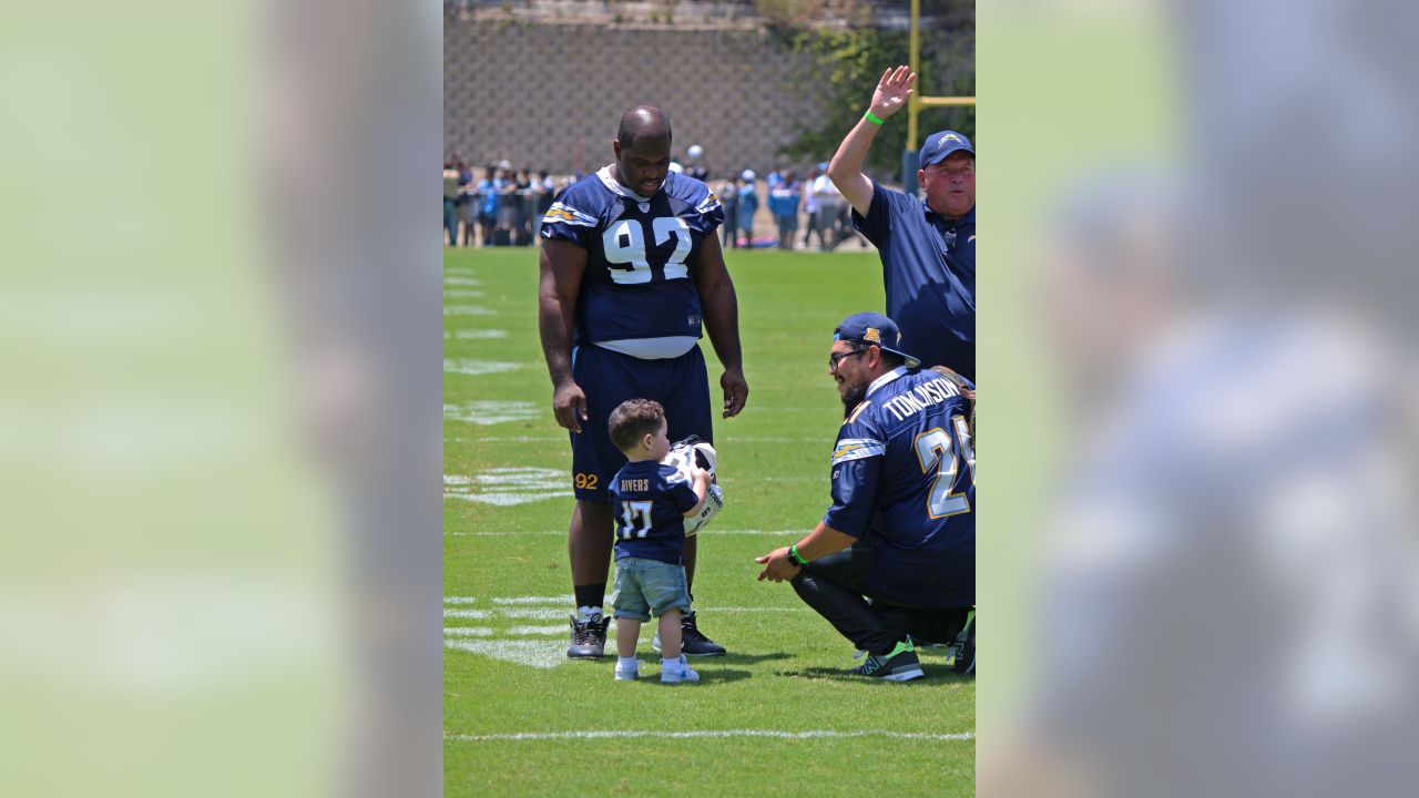 What's It Like to Watch a Chargers Game at the StubHub Center? - The Ringer