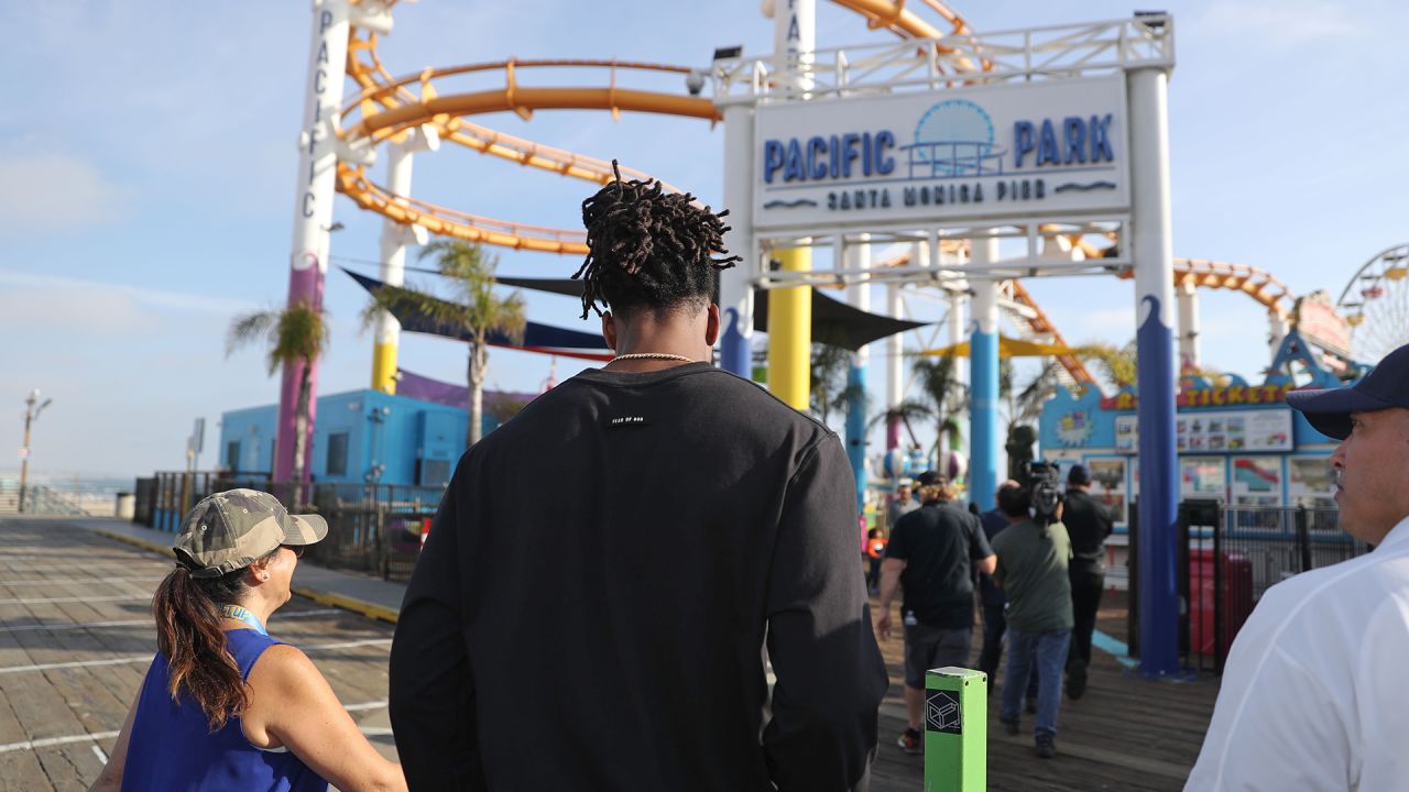 Los Angeles Chargers Host NFL Draft Party on the Santa Monica Pier -  Pacific Park®