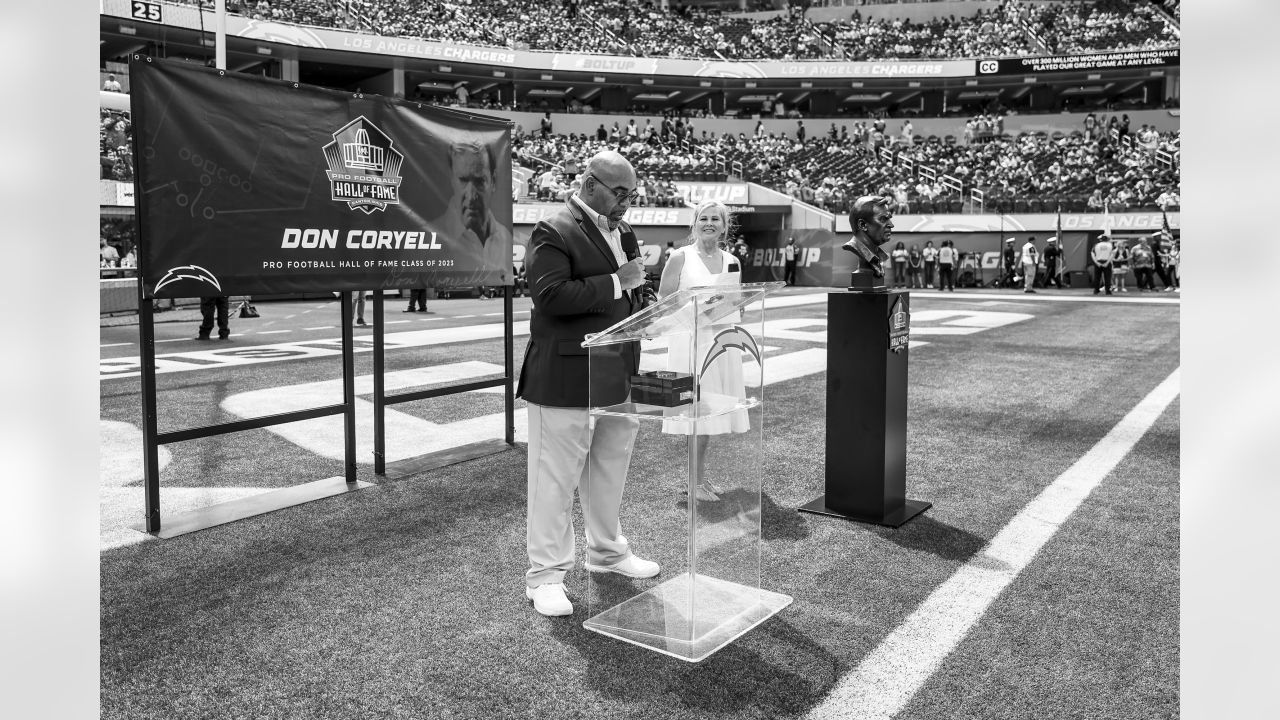 Chargers legend Don Coryell inducted into Pro Football Hall of Fame