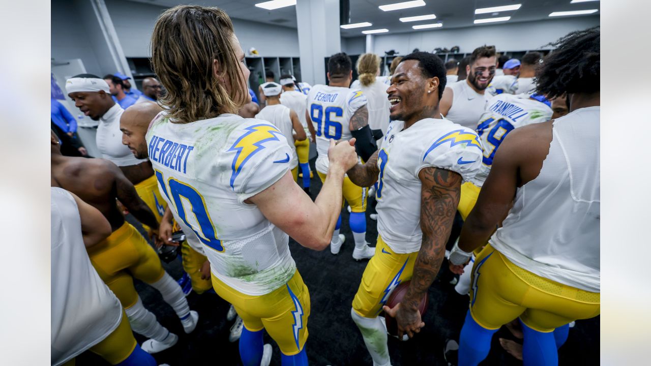 Chargers, Staley Praise Fan Support in Week 12 Road Win