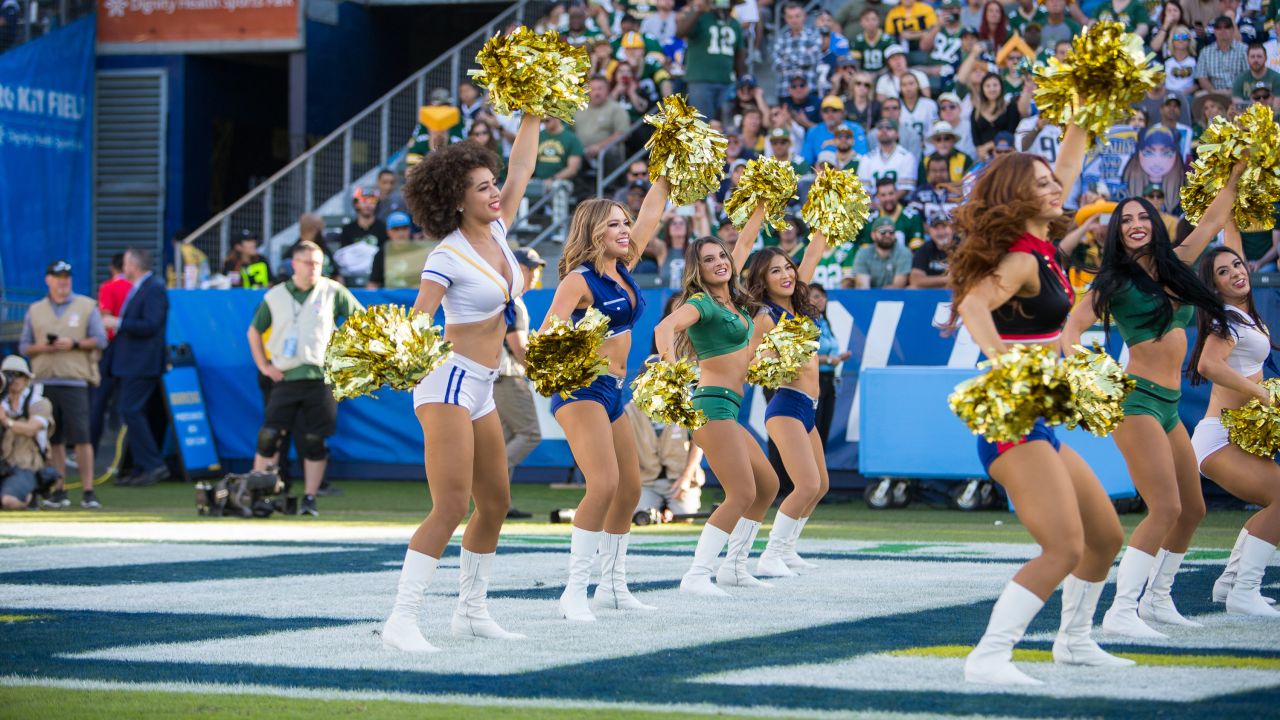 Photos: Charger Girls Perform on Salute to Service Weekend