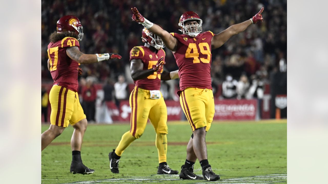 Chargers Draft Tuli Tuipulotu in the 2nd Round of 2023 NFL Draft - Sports  Illustrated Los Angeles Chargers News, Analysis and More