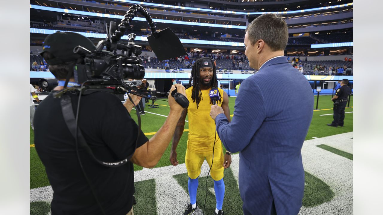 Photos: Bolts Celebrate MNF Win at SoFi Stadium