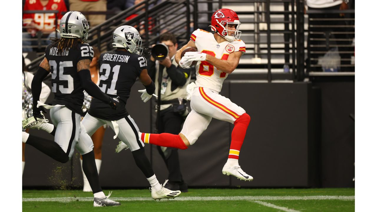 Las Vegas Raiders vs. Chiefs Week 18: How to watch and listen