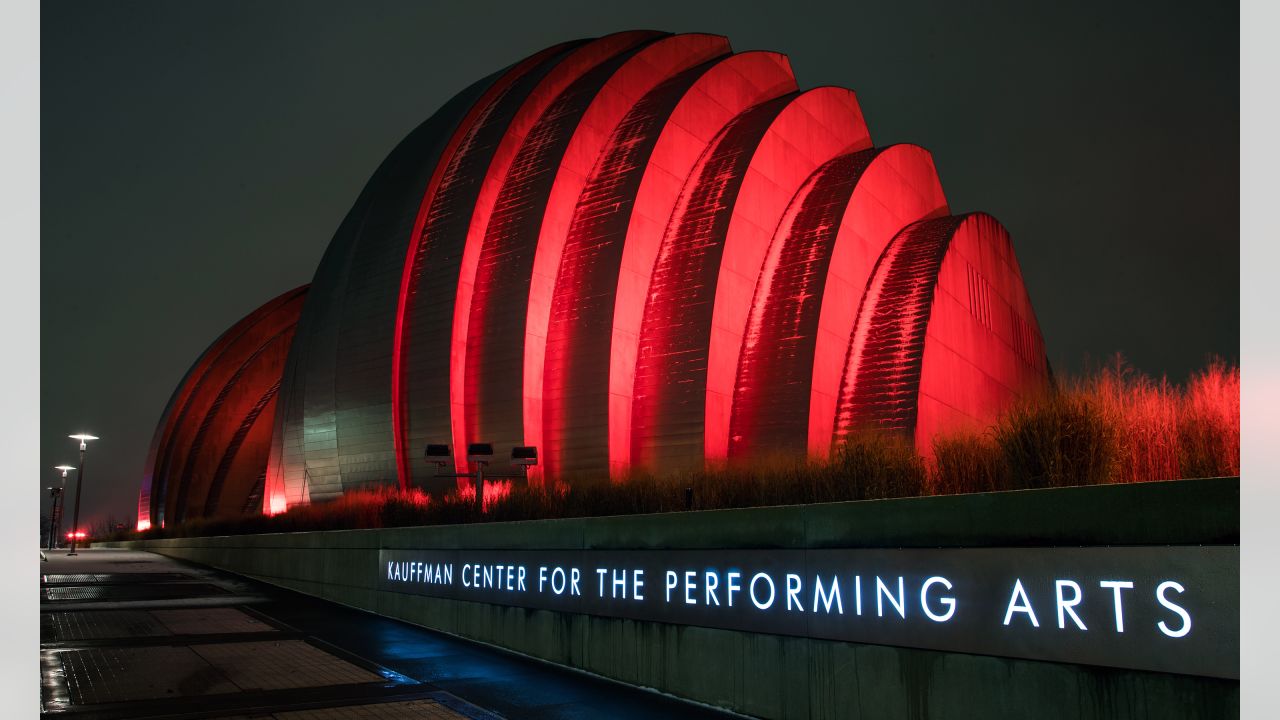 Chiefs Kingdom lights up Union Station: Downloadable pictures - FOX4