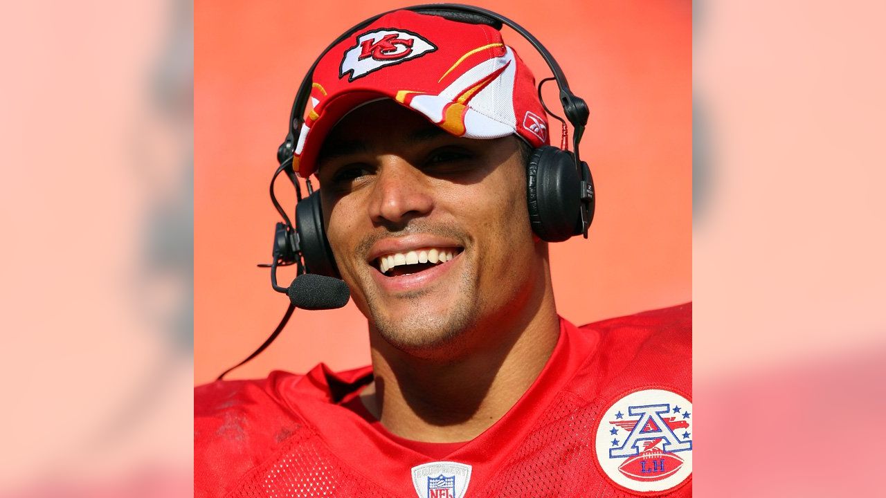 Former Chiefs Star Tony Gonzalez 'Immensely' Enjoying New  Prime  Video Role