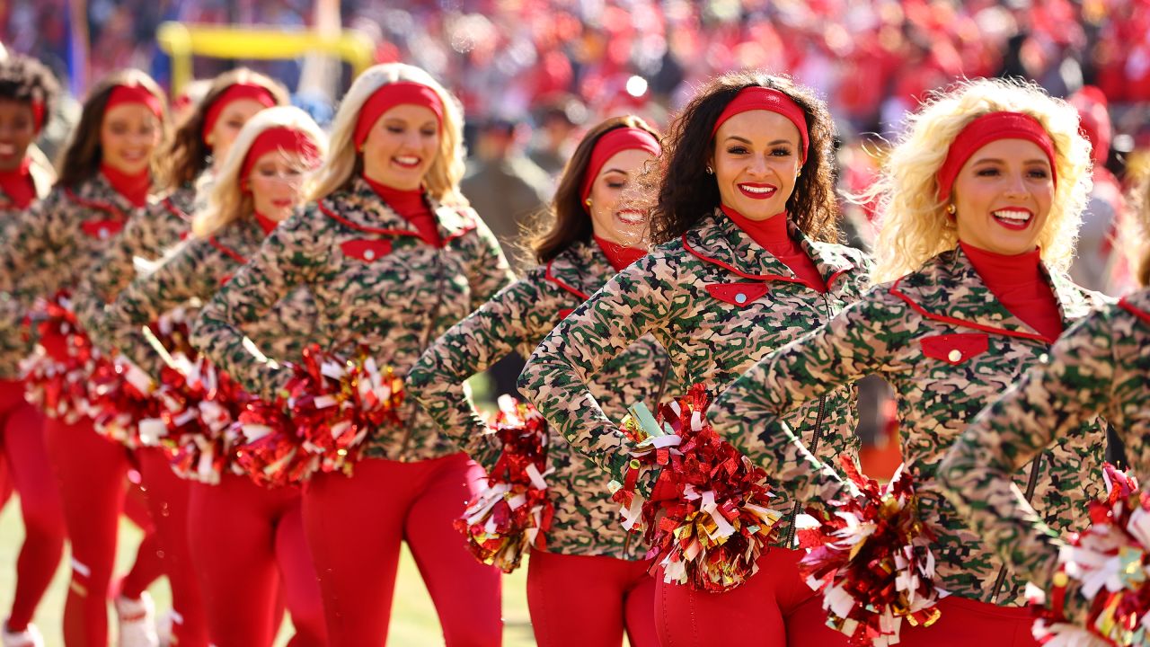 Photos: Chiefs Cheer and Entertainment from Week 10 vs. Jacksonville Jaguars