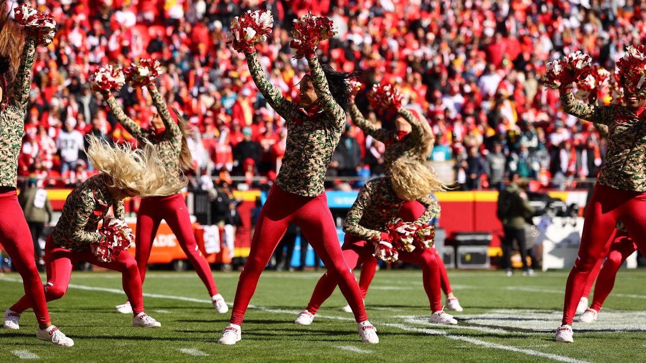 Photos: Chiefs Cheer and Entertainment from Week 10 vs. Jacksonville Jaguars