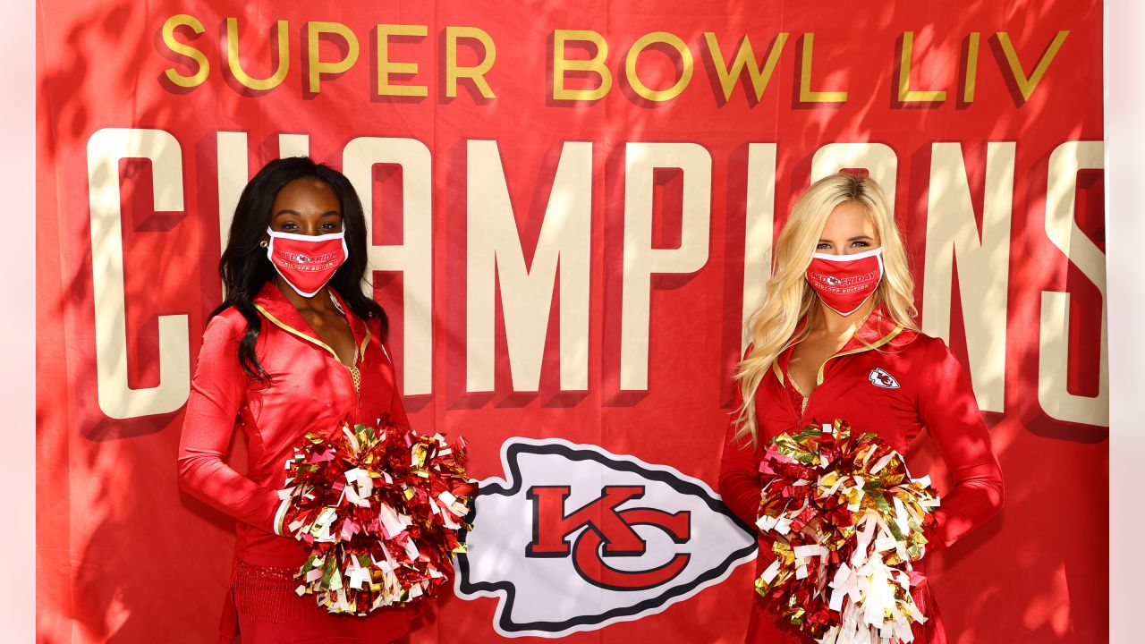 Red Friday kicks off 2019 season in Chiefs Kingdom