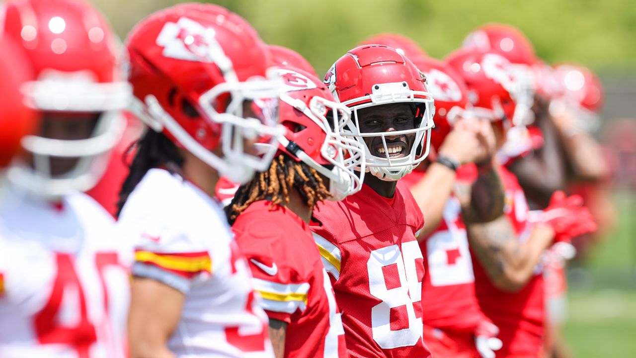 Big Red One visits Kansas City Chiefs training camp