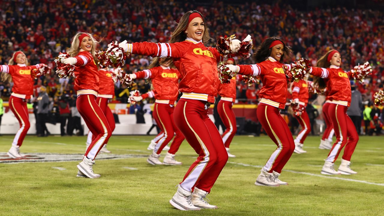 Photos: Chiefs Cheerleaders from Wild Card Round vs. Pittsburgh Steelers