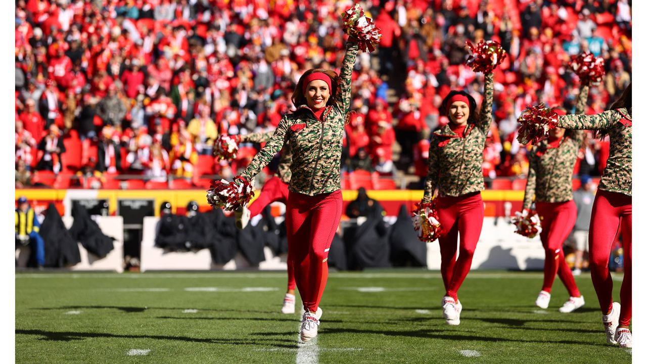 Photos: Chiefs Cheer and Entertainment from Week 10 vs. Jacksonville Jaguars