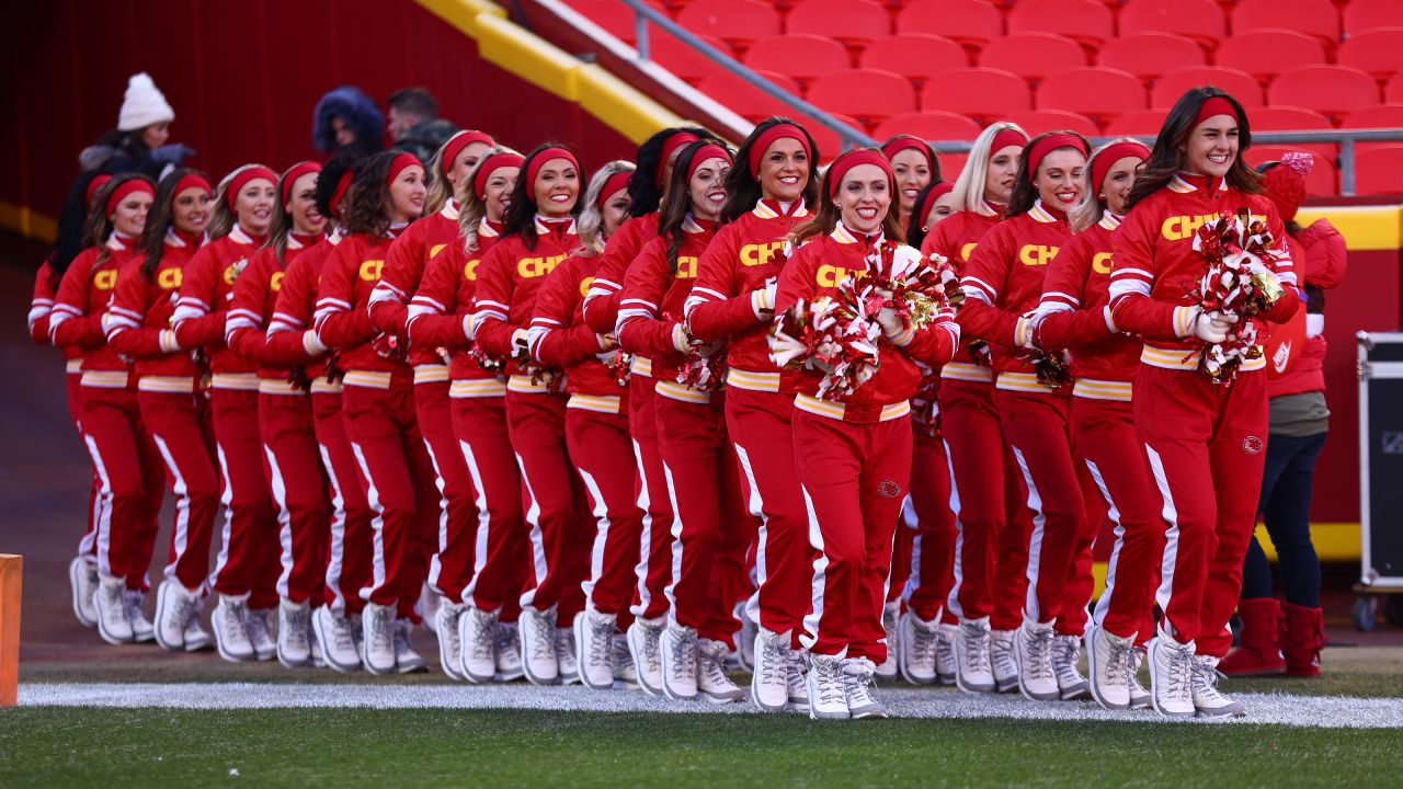 Photos: Chiefs Cheer and Entertainment from Divisional Round vs.  Jacksonville Jaguars