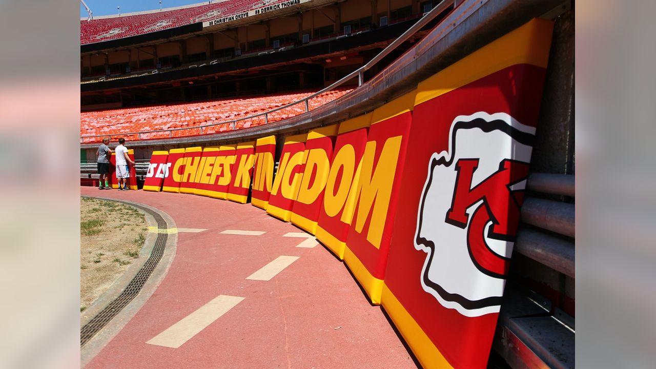 Arrowhead Stadium, Kansas City, Missouri - a photo on Flickriver  Kansas  city chiefs stadium, Kansas city chiefs football, Arrowhead stadium