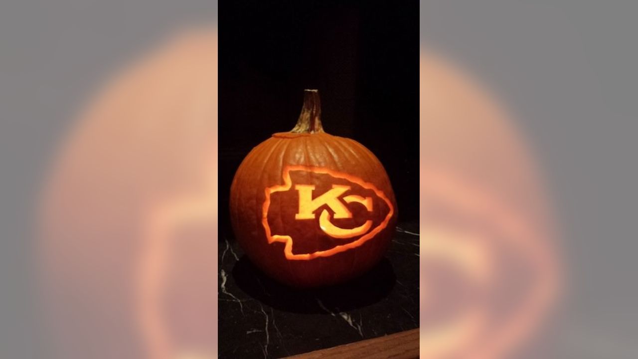 NFL Kansas City Chiefs Halloween Pumpkin Football Sports - Rookbrand