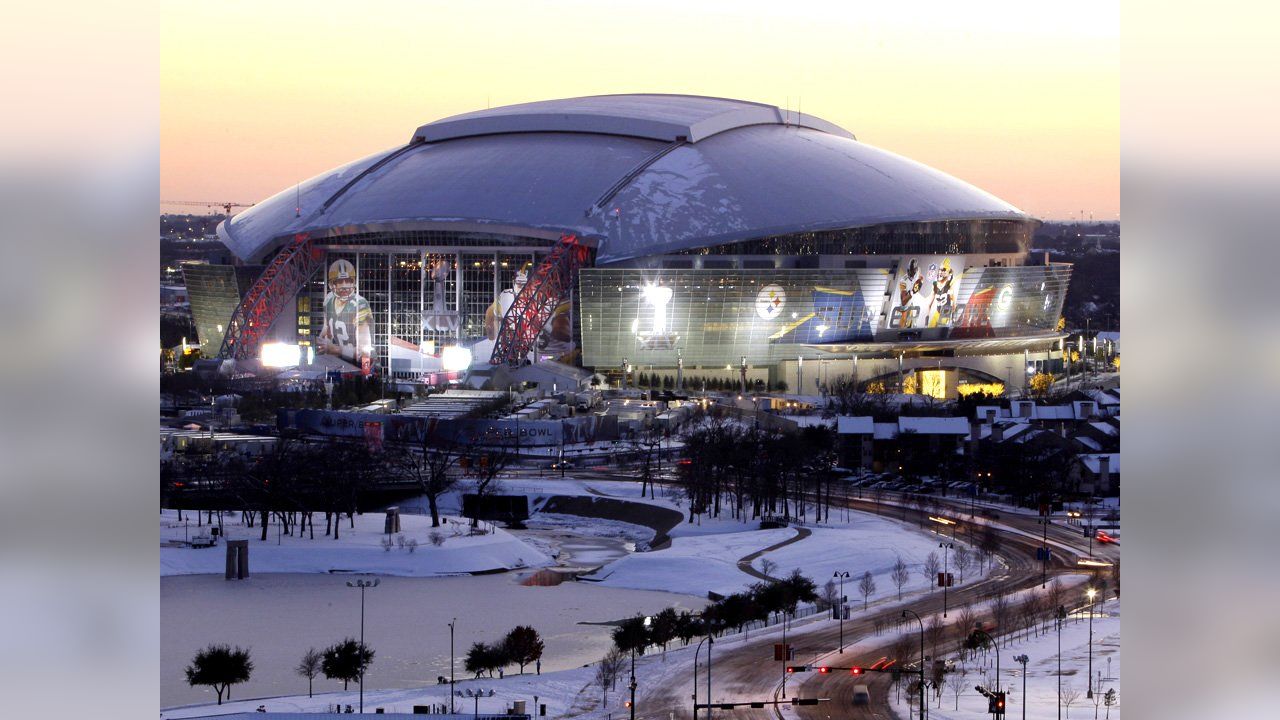 Let's reLIV the snow game tomorrow ❄️ - The Kansas City Chiefs