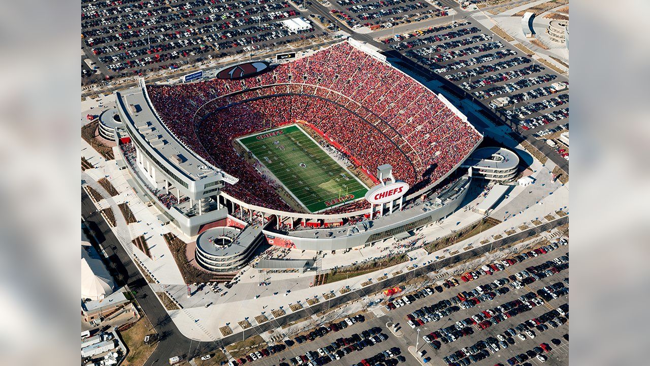 aerial view of arrowhead stadium